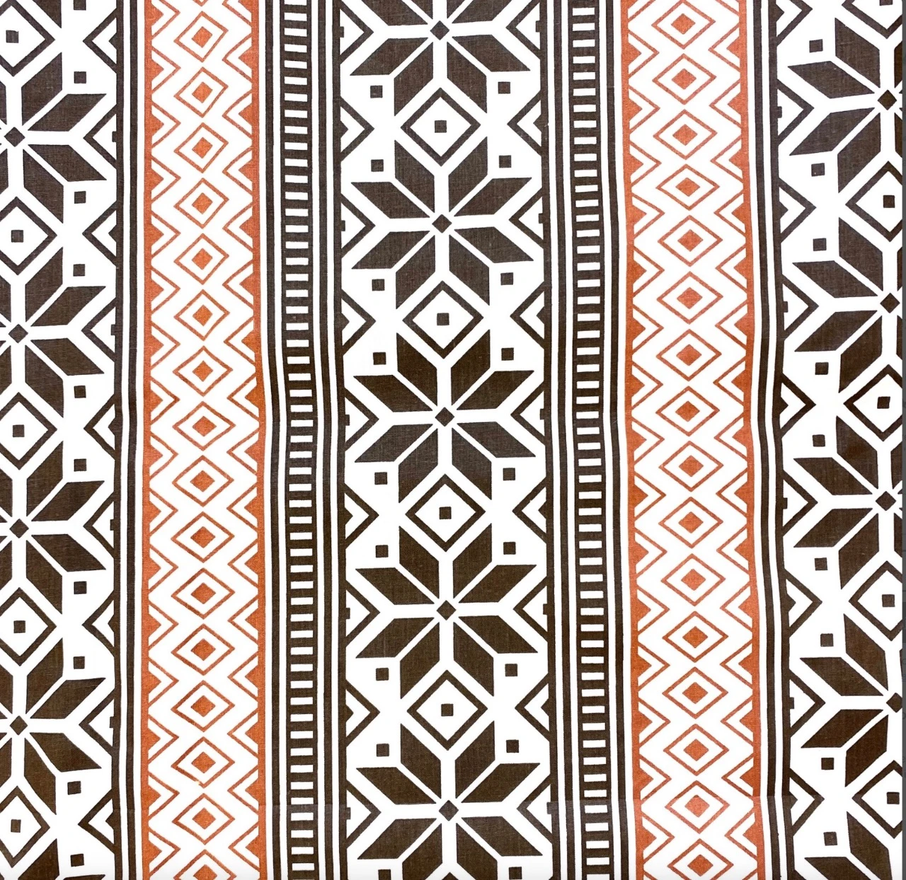Tissu scandinave marron et orange 50x80 cm